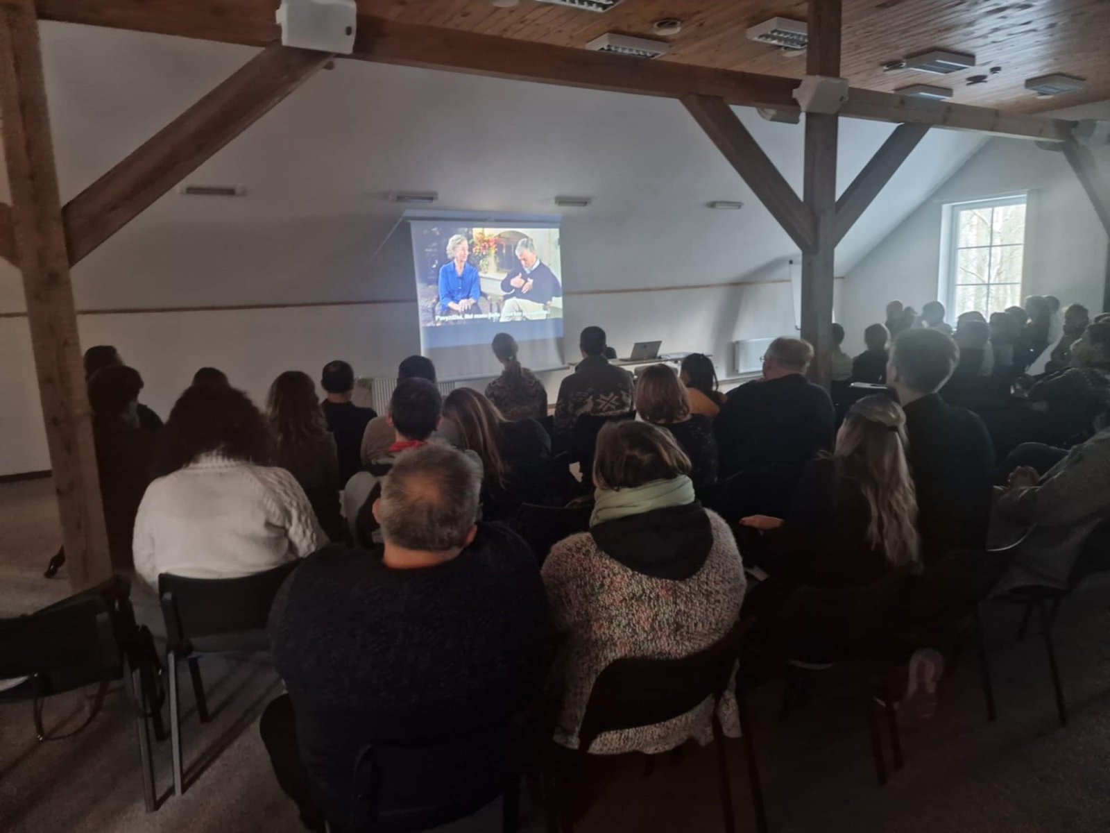 Seminarai poroms „Dialogas - išgirsti kitą“ 2